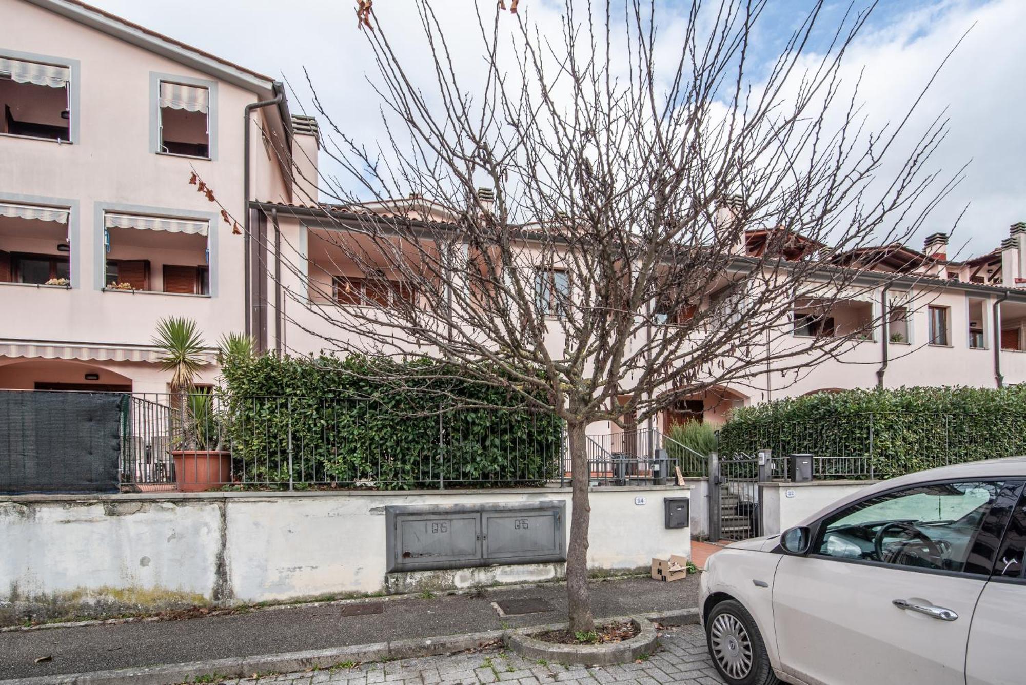 Via Della Musica Apartment Vicchio Exterior photo