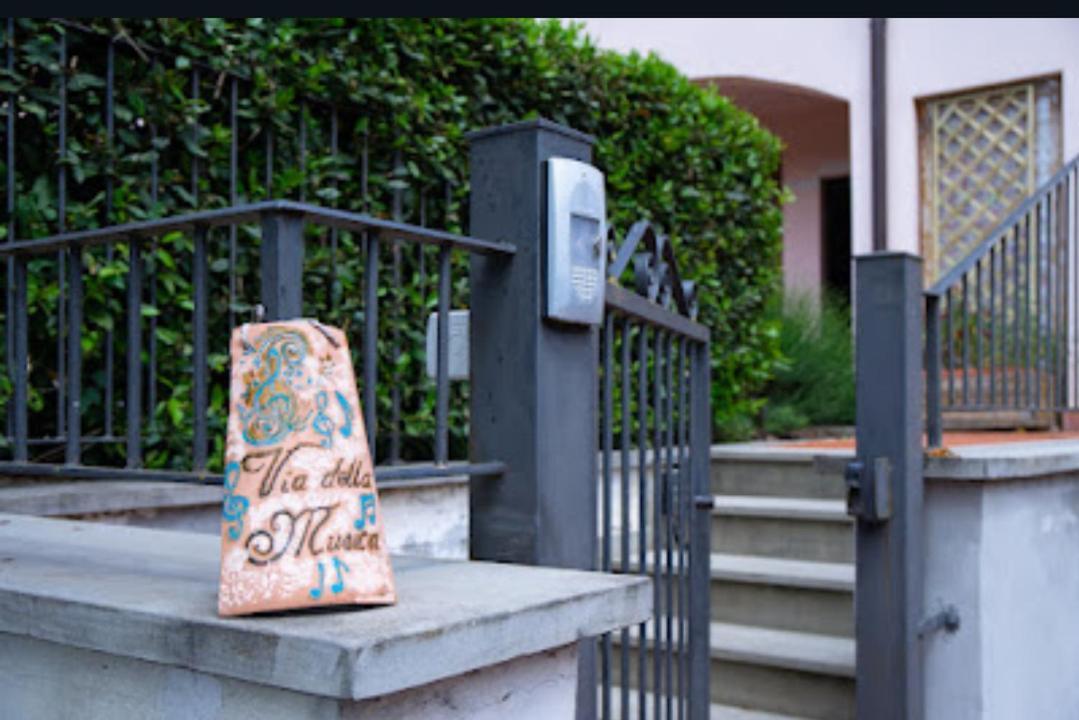 Via Della Musica Apartment Vicchio Exterior photo